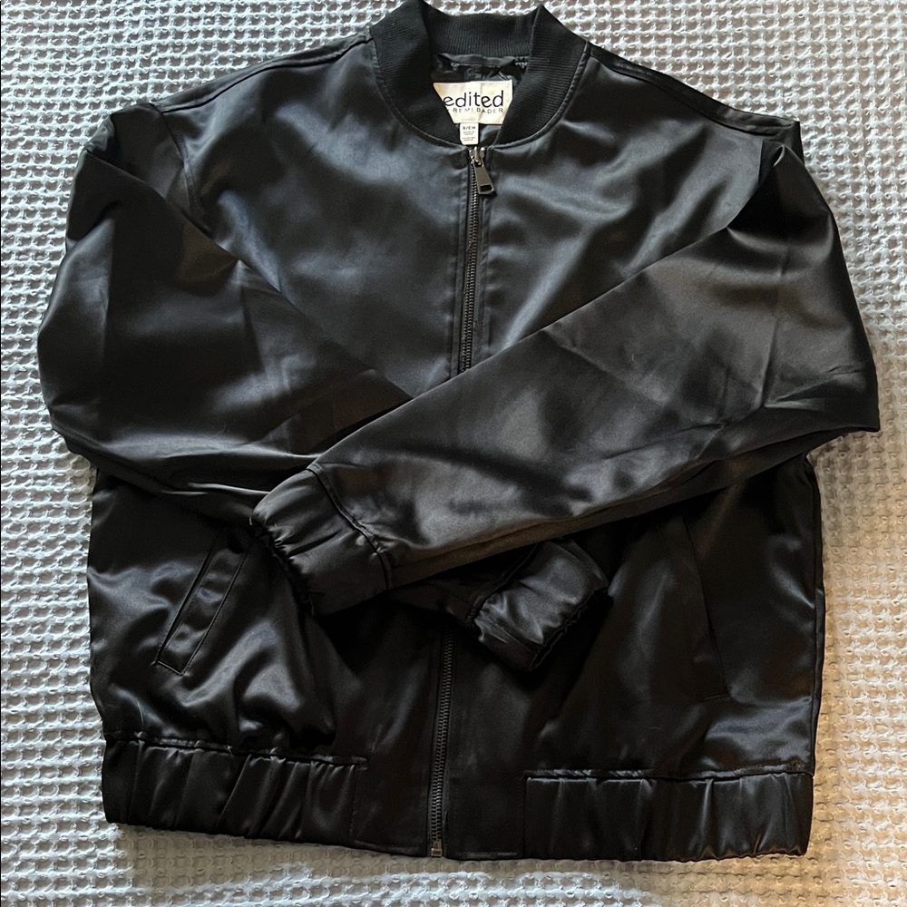 Bomber jacket black, faux silk, size small. Fill zipper
